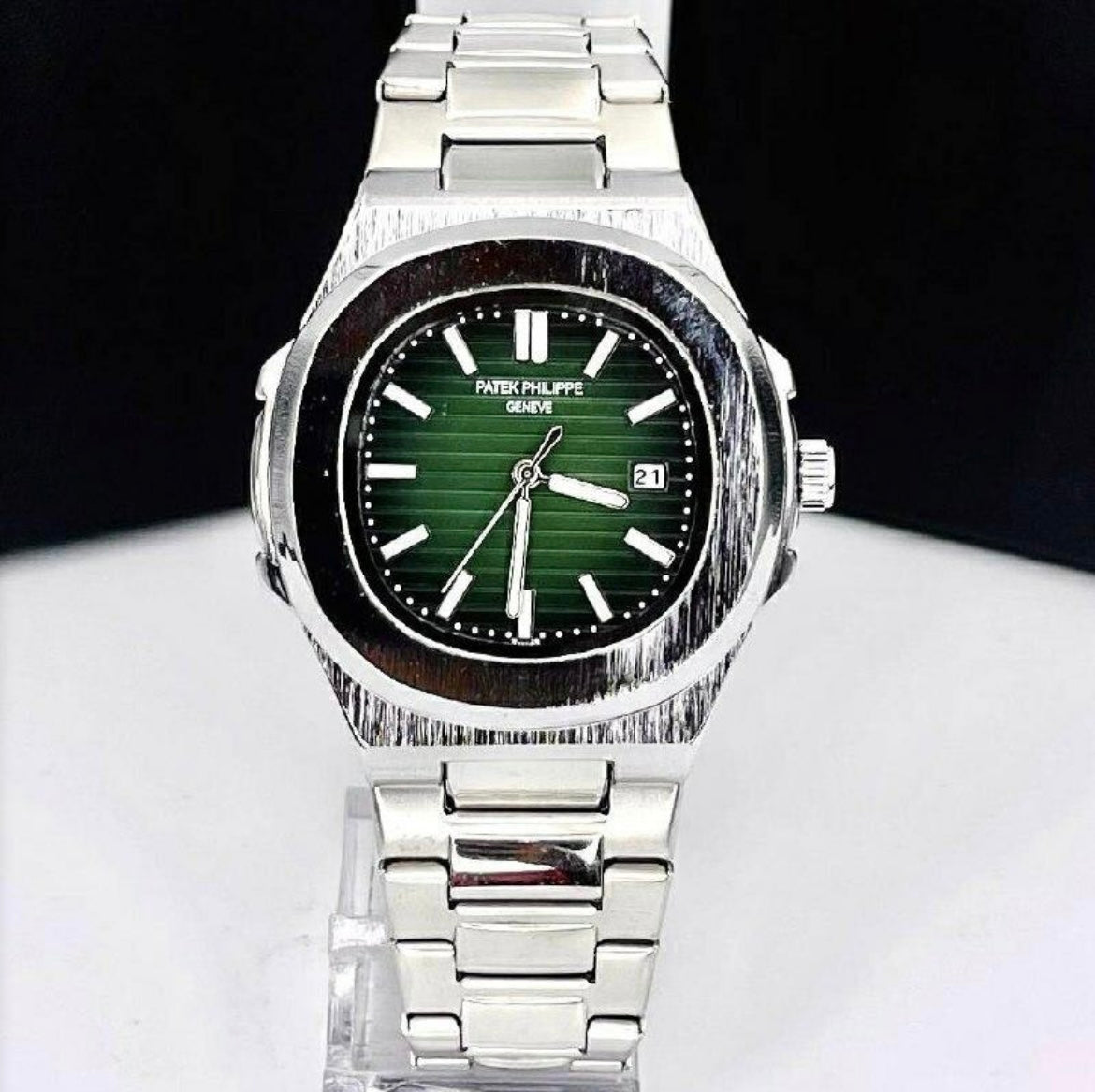 Relógio Patek Philippe Nautilus