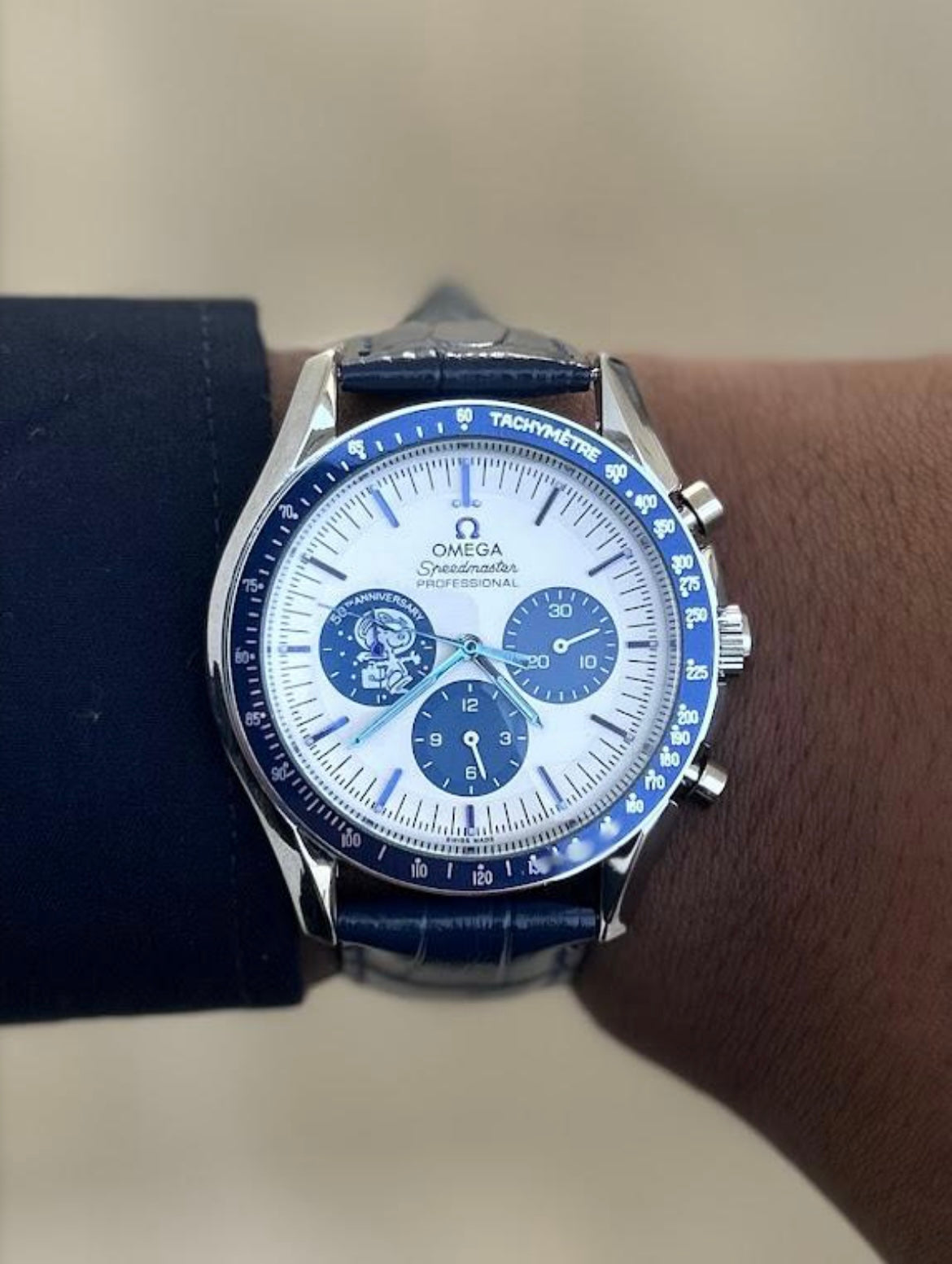 Relógio Omega Speedmaster Professional Snoopy 50 Anos
