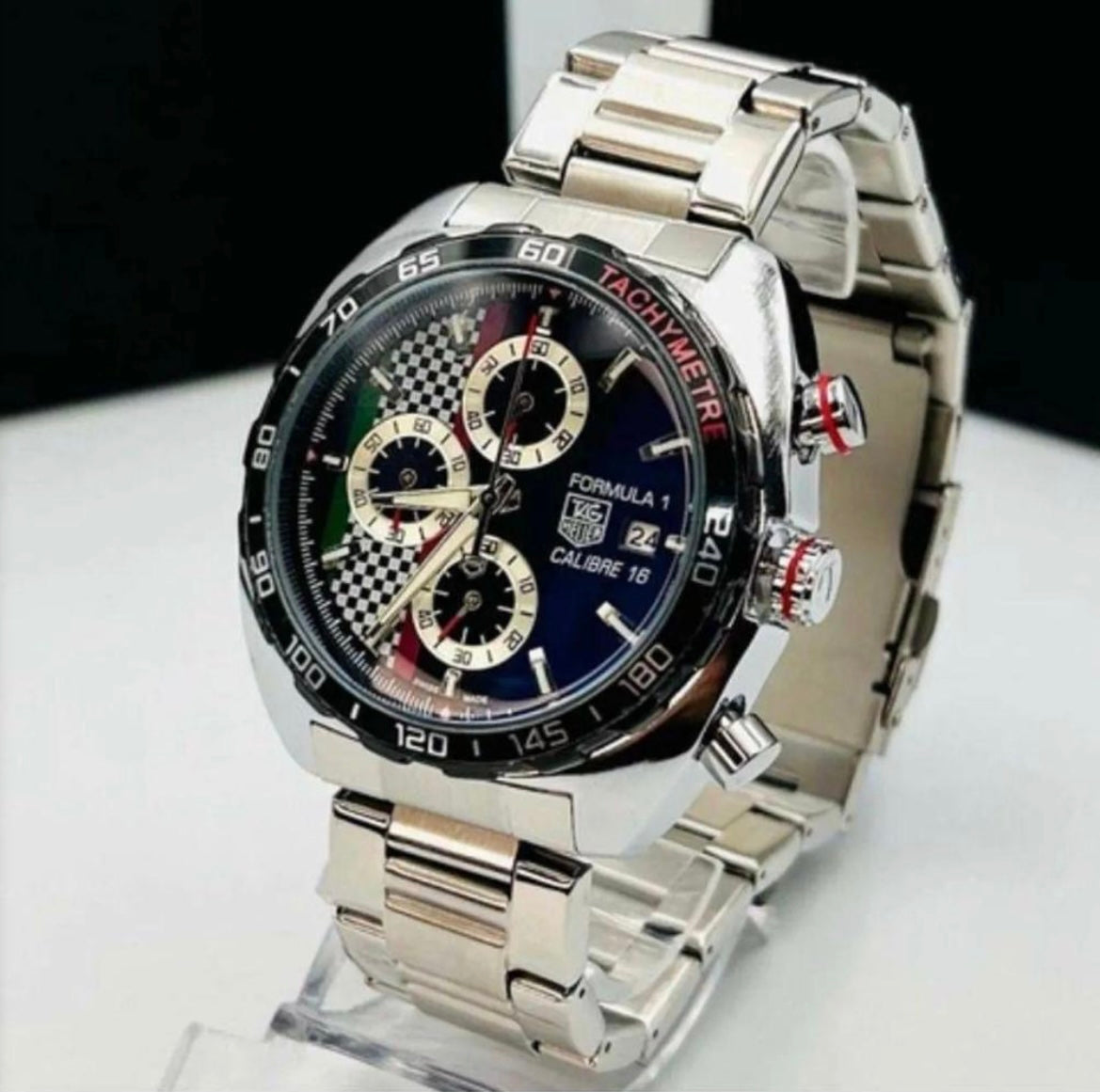 Relógio TAG Heuer Fórmula 1 Calibre 16.